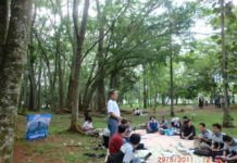 Album photo pertemuan pengurus Papeling di Taman BSD