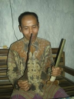 Tokoh Legendaris Desa Selakambang Keris Eyang Purwosuci