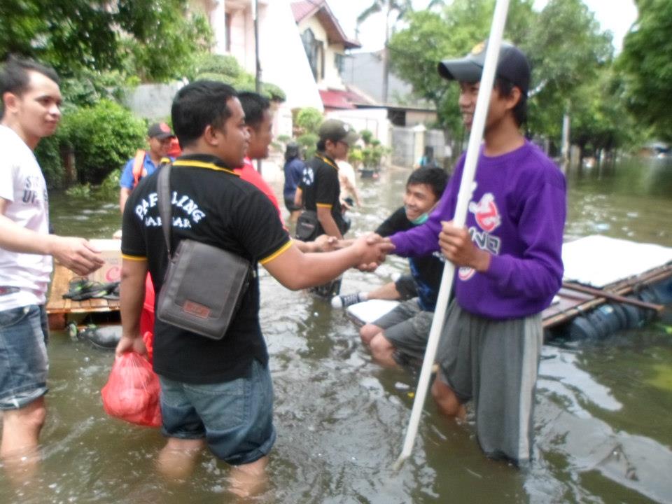 Pagana beraksi membantu Korban Banjir di Jakarta Pagana beraksi membantu Korban Banjir di Jakarta