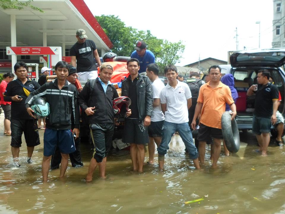 Pagana beraksi membantu Korban Banjir di Jakarta Pagana beraksi membantu Korban Banjir di Jakarta