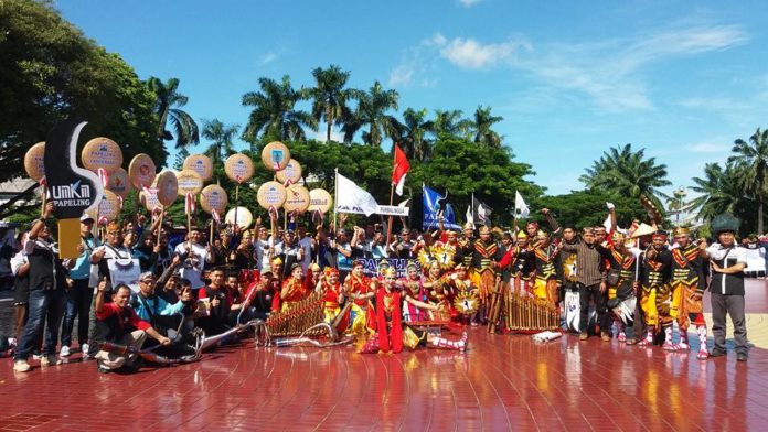 24991337_10210444843251188_6457280987369925812_n kirab budaya